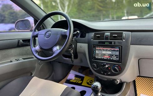 Chevrolet Lacetti 2012 - фото 9