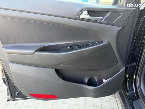 Hyundai Tucson 2020 черный - фото 20