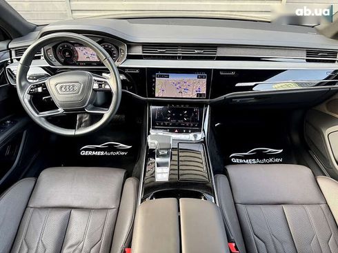 Audi A8 2021 - фото 17