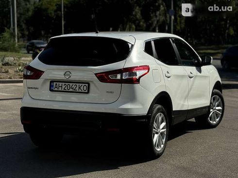 Nissan Qashqai 2015 - фото 9