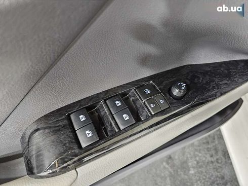 Toyota Camry 2017 - фото 26