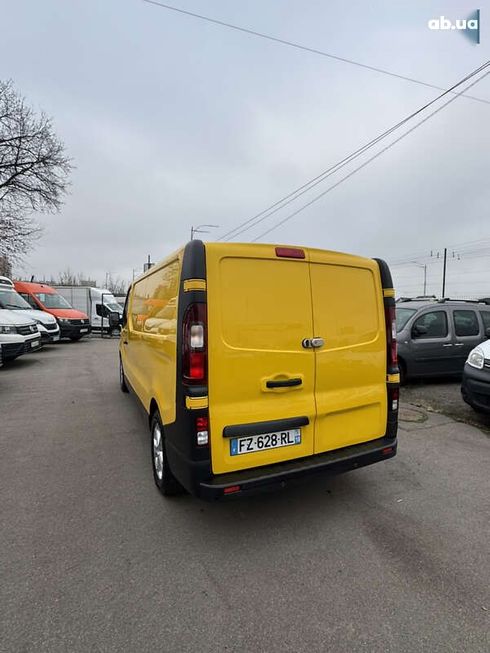 Renault Trafic 2021 - фото 8