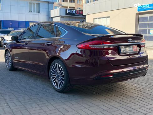 Ford Fusion 2018 красный - фото 8