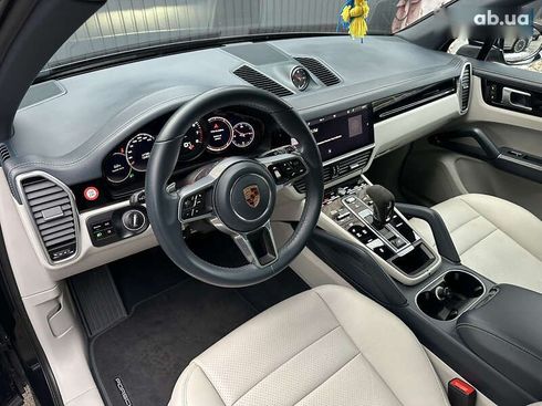 Porsche Cayenne 2018 - фото 20