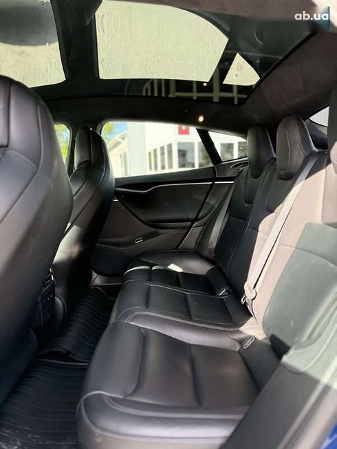 Tesla Model S 2019 - фото 25