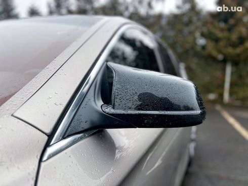 BMW 5 серия 2011 серый - фото 16