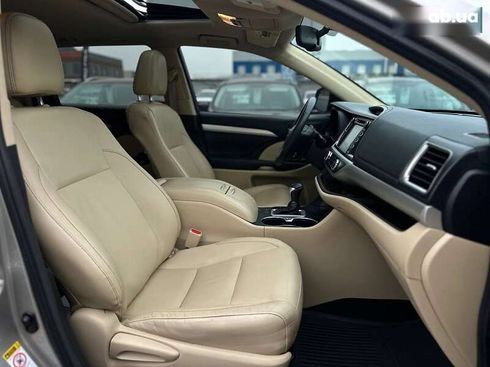 Toyota Highlander 2016 - фото 14