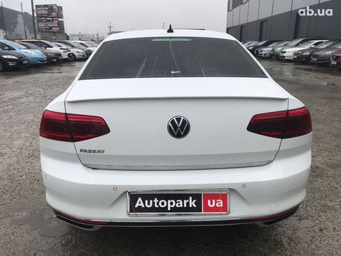 Volkswagen passat b8 2020 белый - фото 21