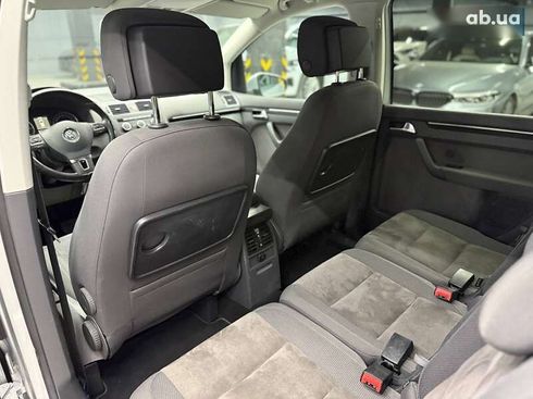 Volkswagen Touran 2012 - фото 15