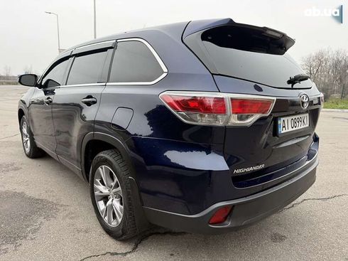 Toyota Highlander 2015 - фото 9
