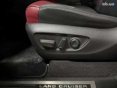 Toyota Land Cruiser 2021 - фото 27
