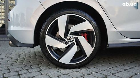 Volkswagen Golf GTI 2021 - фото 22
