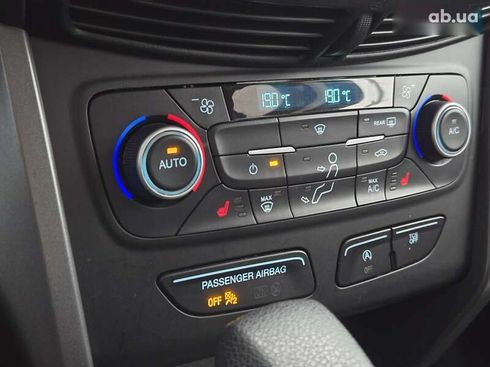 Ford Escape 2018 - фото 28