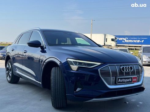 Audi E-Tron 2020 синий - фото 5