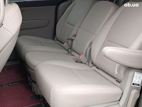 Kia Sedona 2016 красный - фото 33