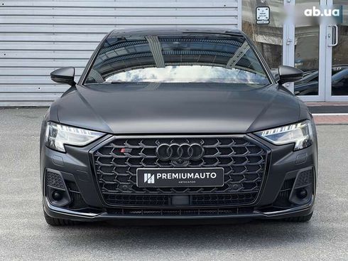 Audi S8 2022 - фото 6