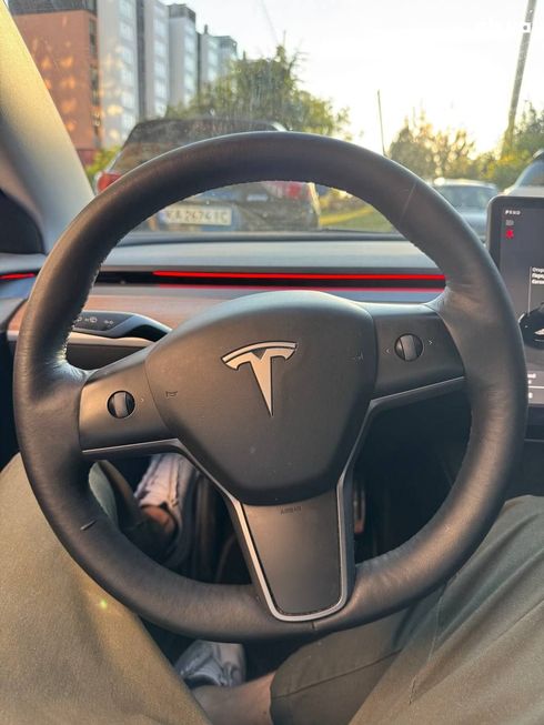 Tesla Model 3 2022 черный - фото 2