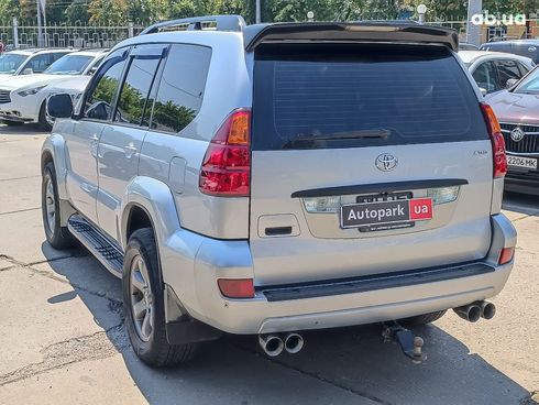 Toyota Land Cruiser Prado 2008 серый - фото 12