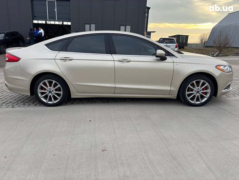 Ford Fusion 2016 бежевый - фото 10