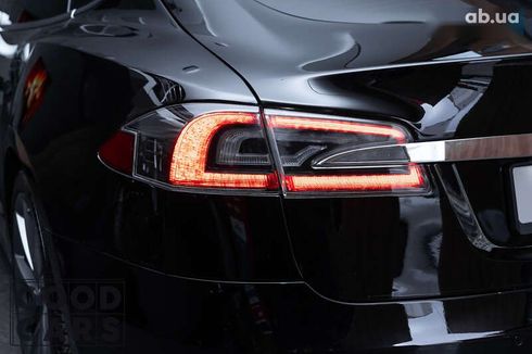 Tesla Model S 2019 - фото 20