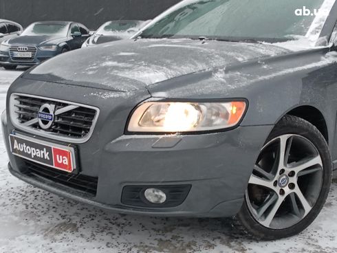 Volvo V50 2012 серый - фото 4