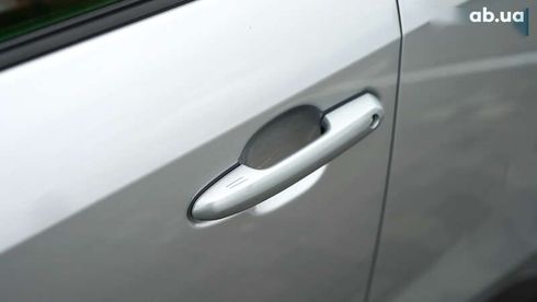 Toyota RAV4 2024 - фото 13