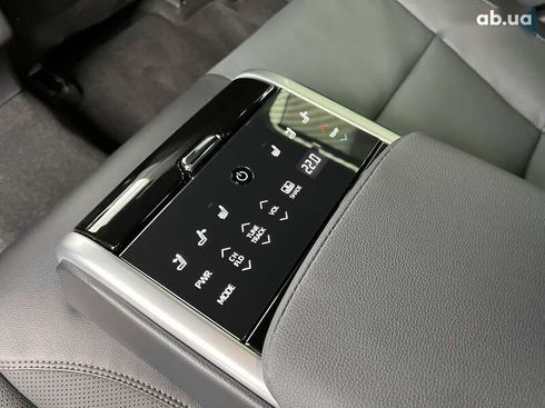 Toyota Camry 2024 - фото 23
