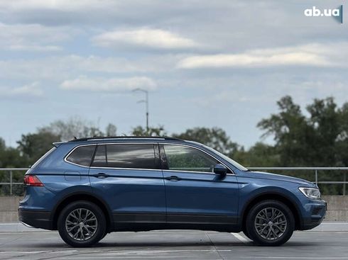 Volkswagen Tiguan 2019 - фото 11