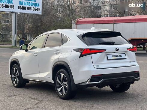 Lexus NX 2020 - фото 11