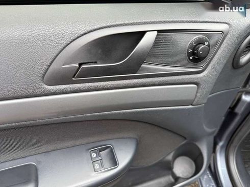 Skoda Octavia 2011 - фото 16