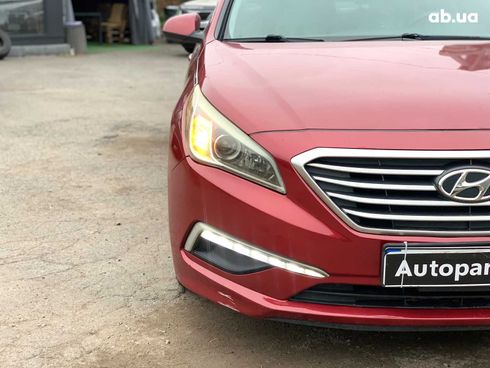 Hyundai Sonata 2015 красный - фото 39