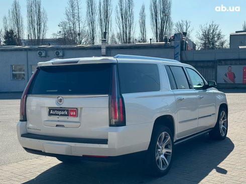 Cadillac Escalade 2014 белый - фото 8