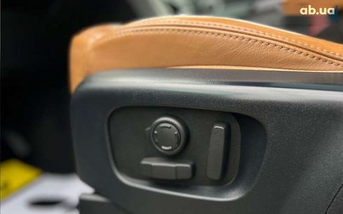 Land Rover Discovery 2019 - фото 23