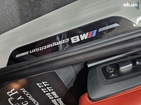 BMW M8 Gran Coupe 2023 - фото 23