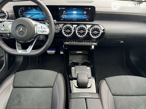 Mercedes-Benz CLA-Класс 2021 - фото 16