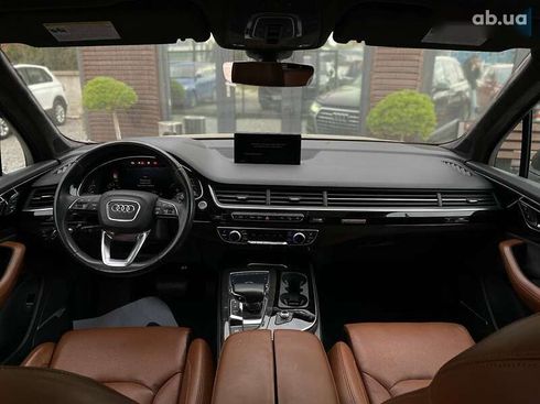 Audi Q7 2017 - фото 9