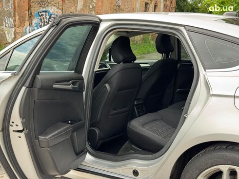 Ford Fusion 2015 серый - фото 38