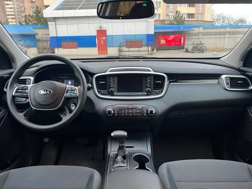 Kia Sorento 2019 серый - фото 22