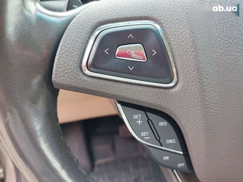 Lincoln MKX 2016 - фото 20
