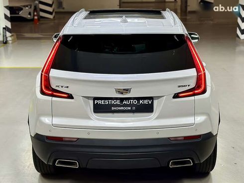 Cadillac XT4 2022 - фото 19
