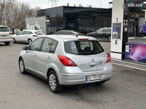 Nissan Tiida 2007 - фото 6