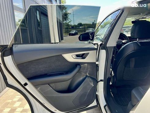 Audi Q8 2018 - фото 27