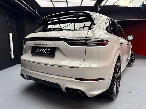 Porsche Cayenne 2022 - фото 18