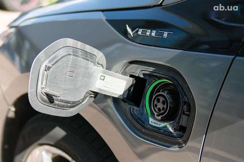 Chevrolet Volt 2016 - фото 8