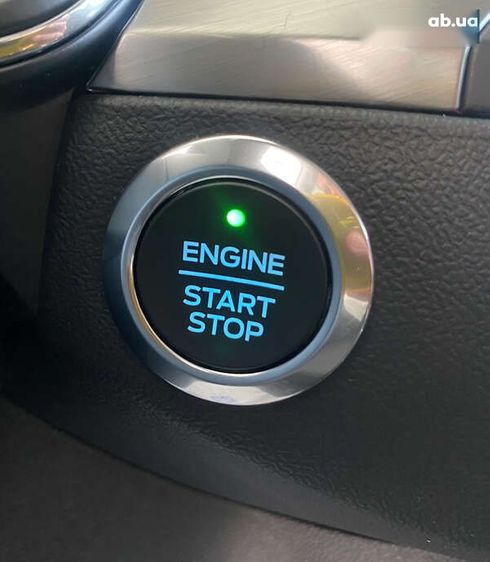 Ford Focus 2020 - фото 27