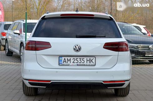 Volkswagen Passat 2019 - фото 17