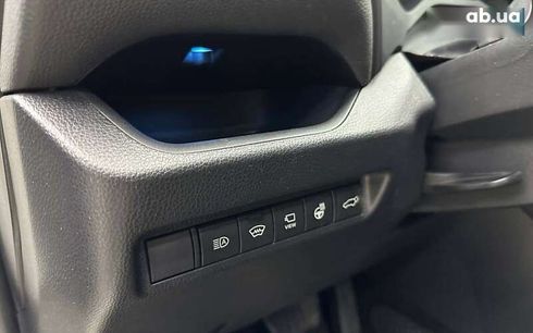 Toyota RAV4 2020 - фото 11