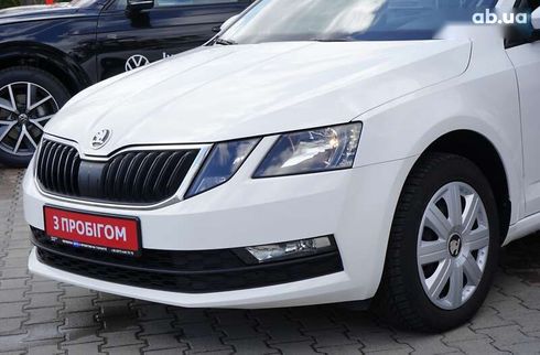 Skoda Octavia 2018 - фото 5