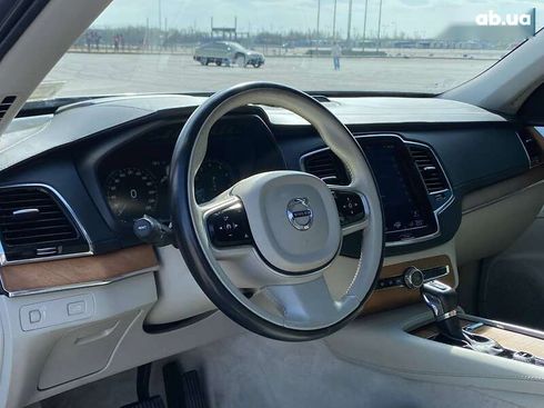 Volvo XC90 2015 - фото 18
