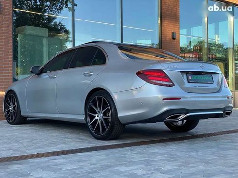 Mercedes-Benz E-Класс 2018 - фото 9